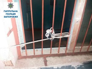 В Запорожье отважный грабитель по канату проник в квартиру на девятом этаже - ФОТО
