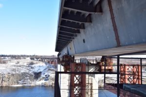 Строительство запорожских мостов: расстояние между Правым берегом и Хортицей сократилось на 24 метра - ФОТО