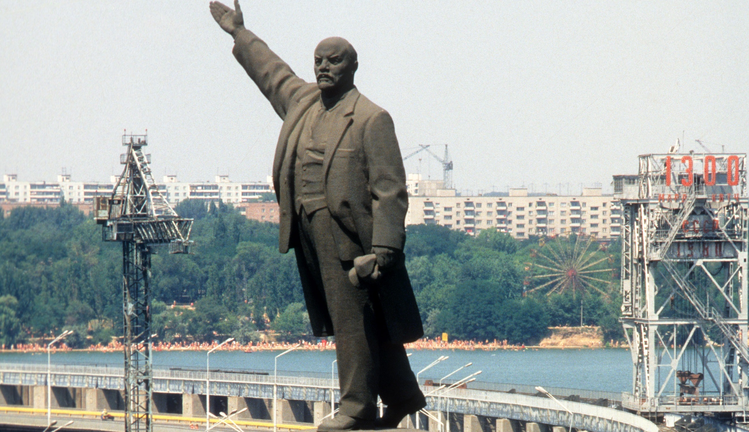 Запорожский памятник Ленина может отправиться в столичный музей