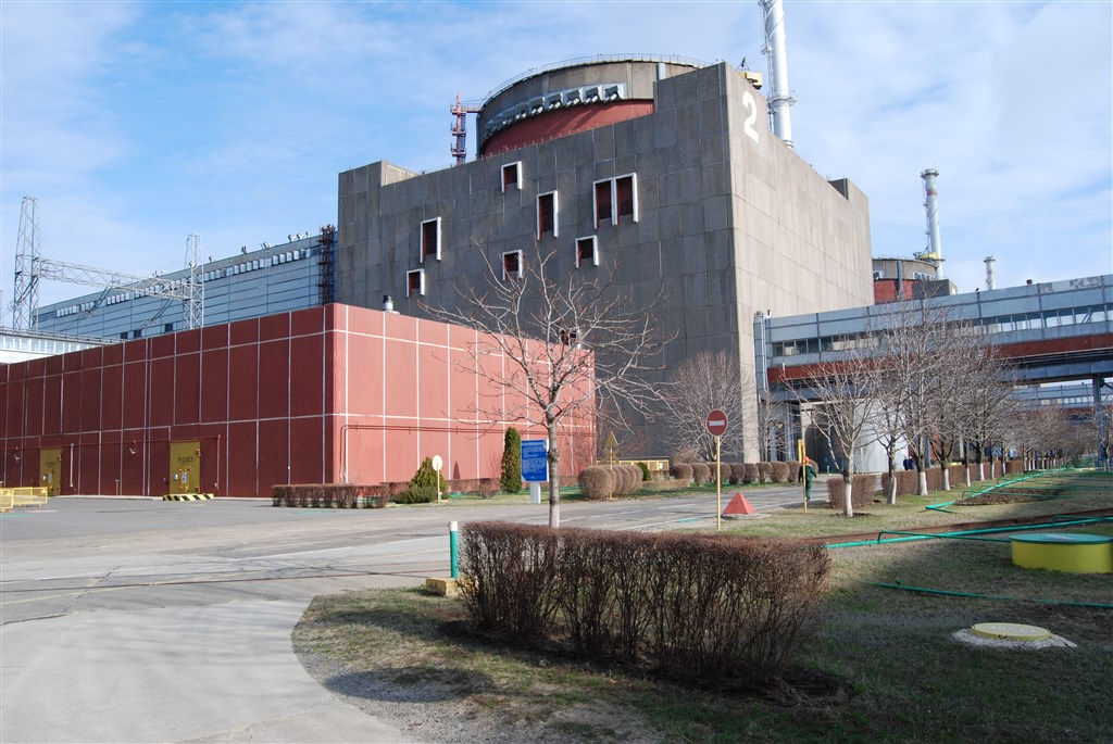 На Запорожской АЭС отключили энергоблок