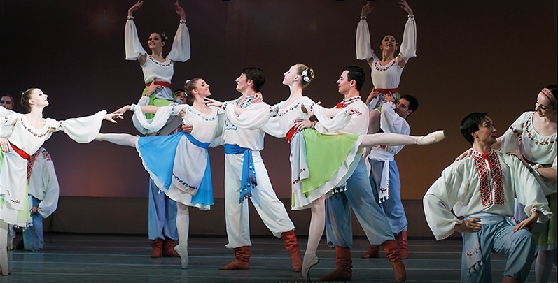 В Запорожье состоялся праздник украинского балета в областной филармонии - ВИДЕО