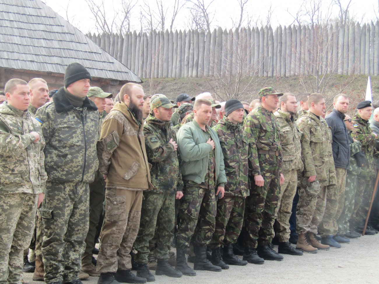 В Запорожье на Хортице отметили День украинского добровольца - ФОТО