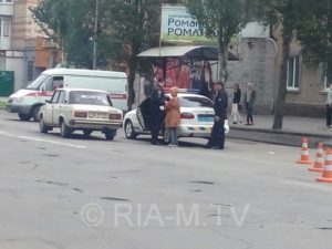В Запорожской области на пешеходном переходе легковушка сбила женщину - ФОТО