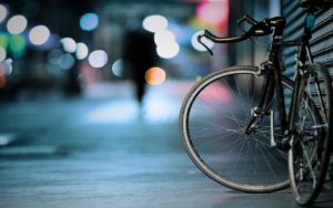 В Запорожье молодой парень пытался продать украденный велосипед - ФОТО