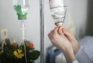 В Запорожье почти сто человек обратились в больницы с отравлением
