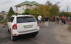 В Запорожской области в результате ДТП перевернулась легковушка - ФОТО, ВИДЕО