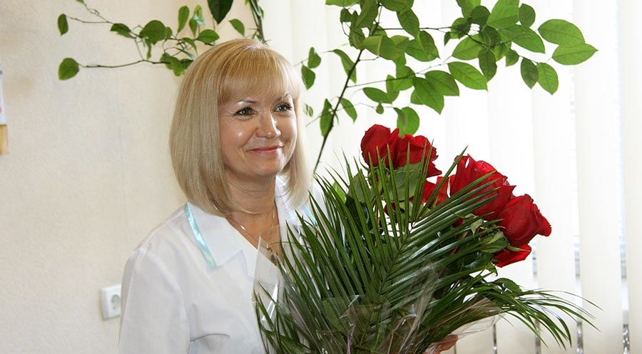 Главврача Запорожской областной станции переливания крови хотят наградить Почетной грамотой Верховной Рады