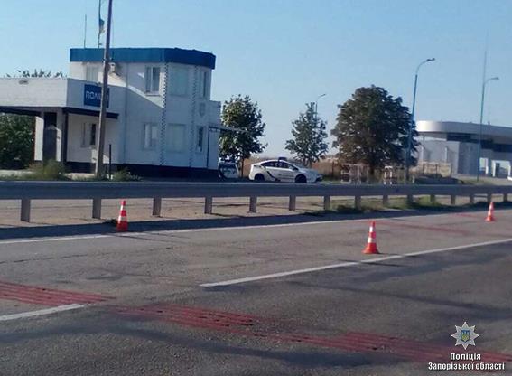 Появились подробности стрельбы по полицейскому посту на выезде из Запорожья - ФОТО