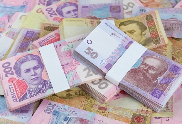 Запорожские налогоплательщики пополнили местные бюджеты на 4,6 миллиарда гривен
