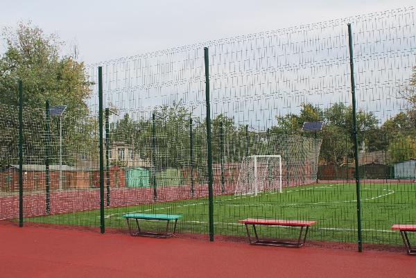Первый пошел: в Запорожье открылся один из семи спортивных стадионов - ФОТО