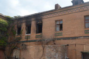 Спасатели опубликовали видео с места пожара в хостеле в Запорожье - ВИДЕО