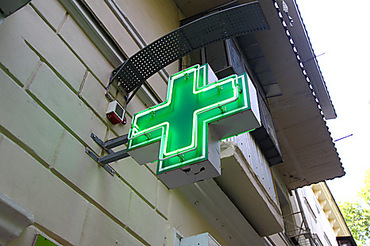В Запорожской области ночью обокрали аптеку