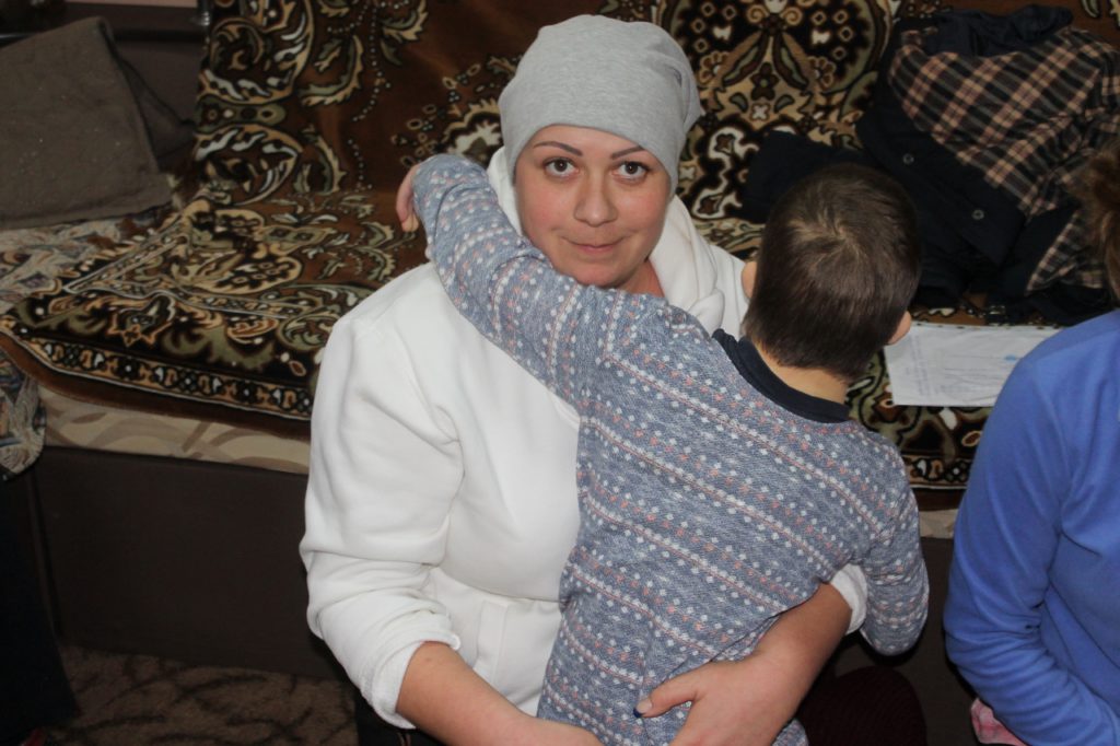 В Запорожской области мать девяти детей с инвалидностью нуждается в помощи