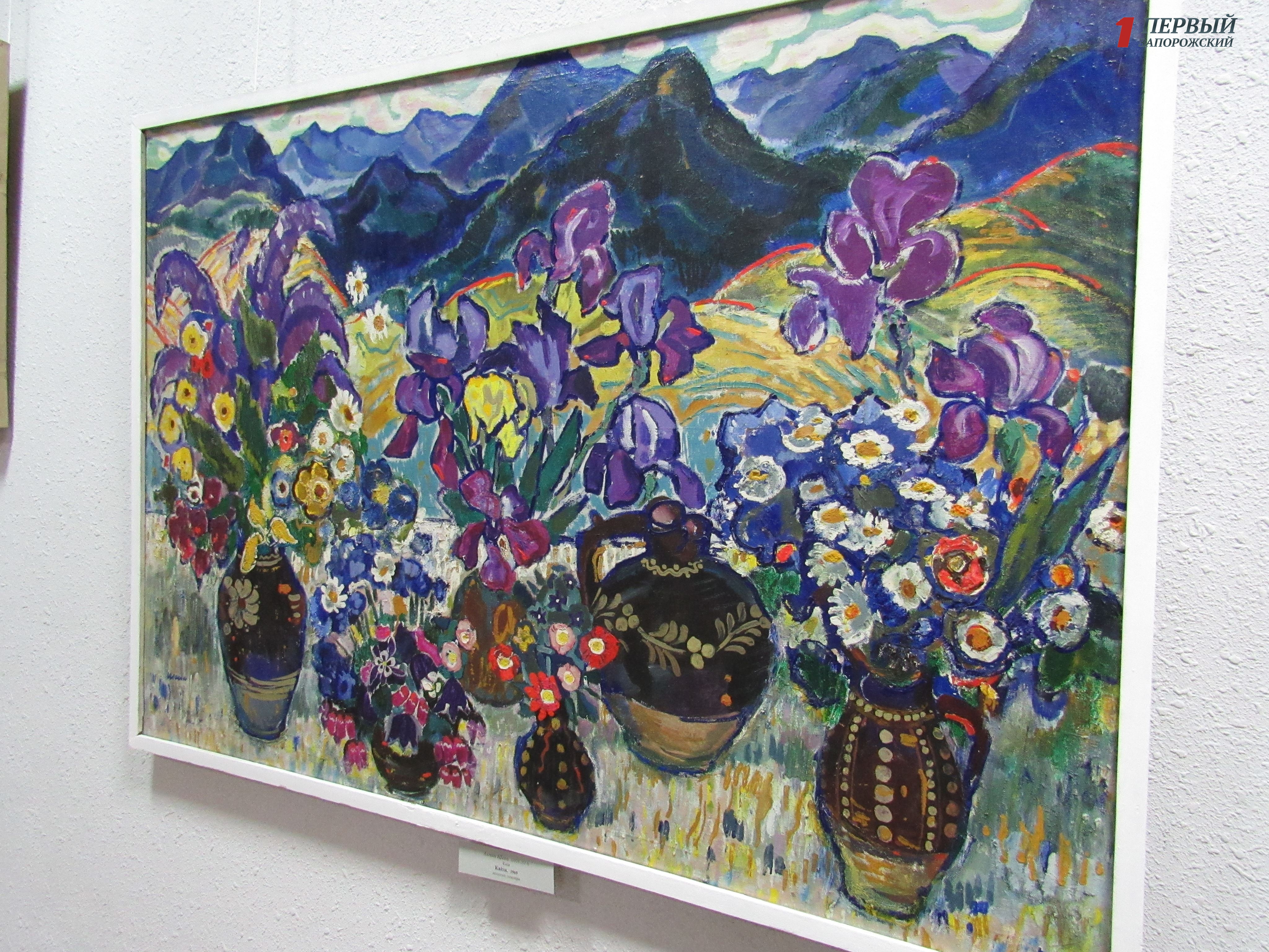 В Запорожье ко Дню Влюбленных открылась выставка необыкновенных цветов - ФОТО