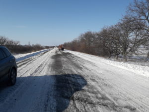 Запорожских водителей просят быть осторожными на дороге