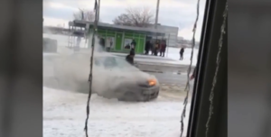 В Запорожской области горел автомобиль «Opel» - ФОТО, ВИДЕО