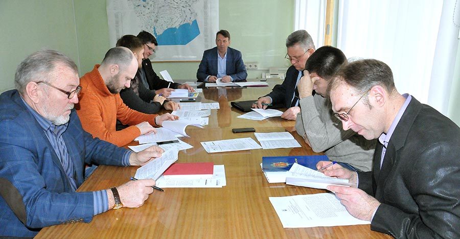 Запорожские депутаты не хотят разрешать харьковскому заводу добывать глину на территории региона