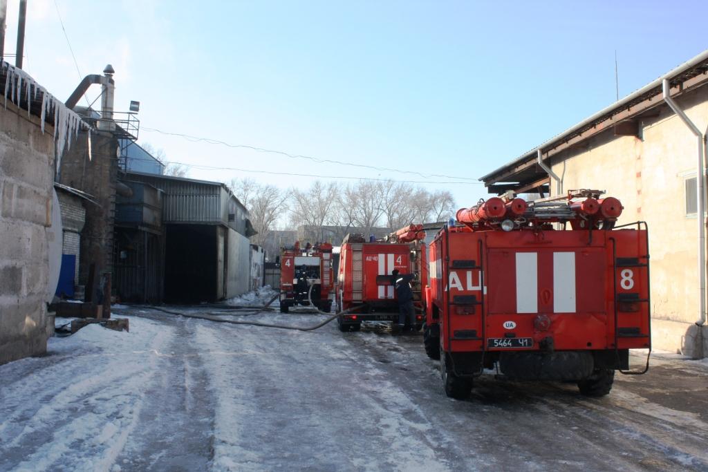 ЧП в Запорожье: на маслобойне едва не случился пожар - ФОТО