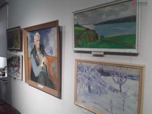 В запорожском музее открылась уникальная выставка художника-бандуриста - ФОТО
