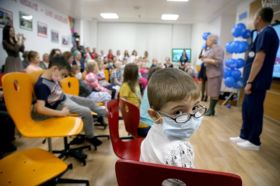В Украине намерены создавать школы при детских больницах