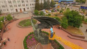 В Запорожской области памятникам устроили «банный день» - ФОТО, ВИДЕО