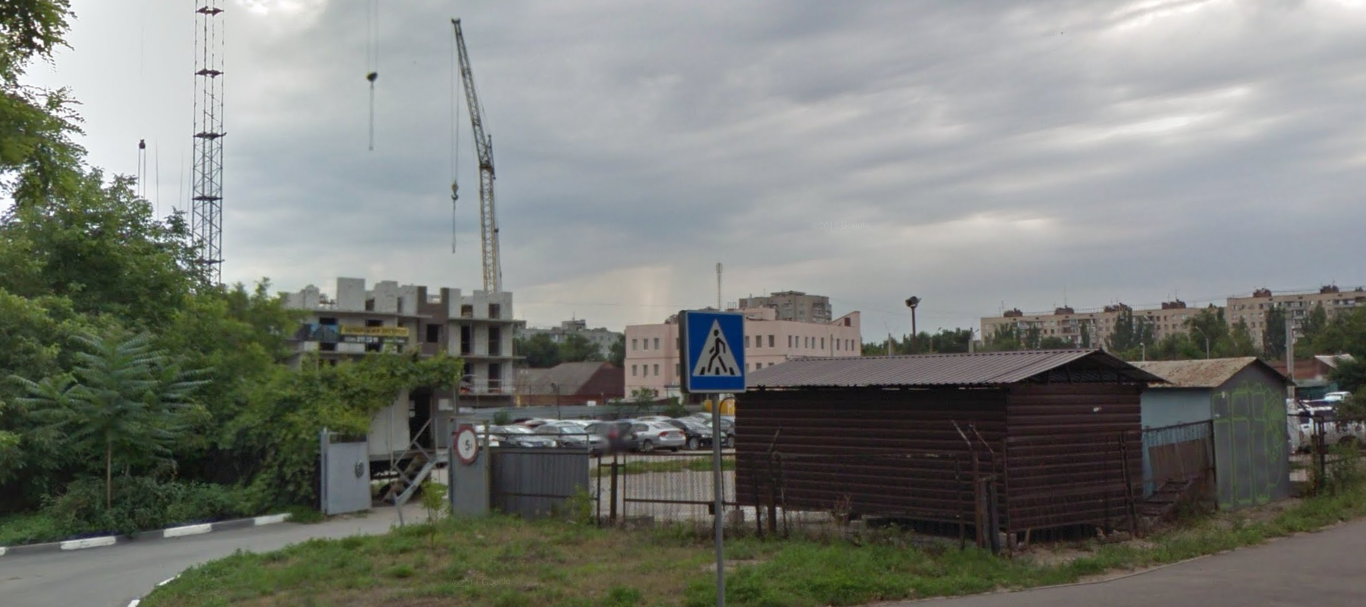 В Запорожье прокуратура посчитала необоснованной передачу парковки под строительство многоэтажного жилого комплекса