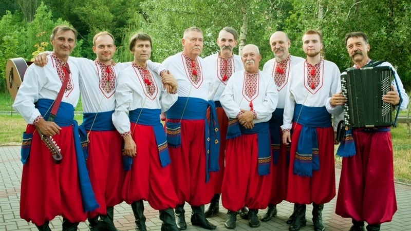 Под Запорожским дубом проведут праздник украинской песни