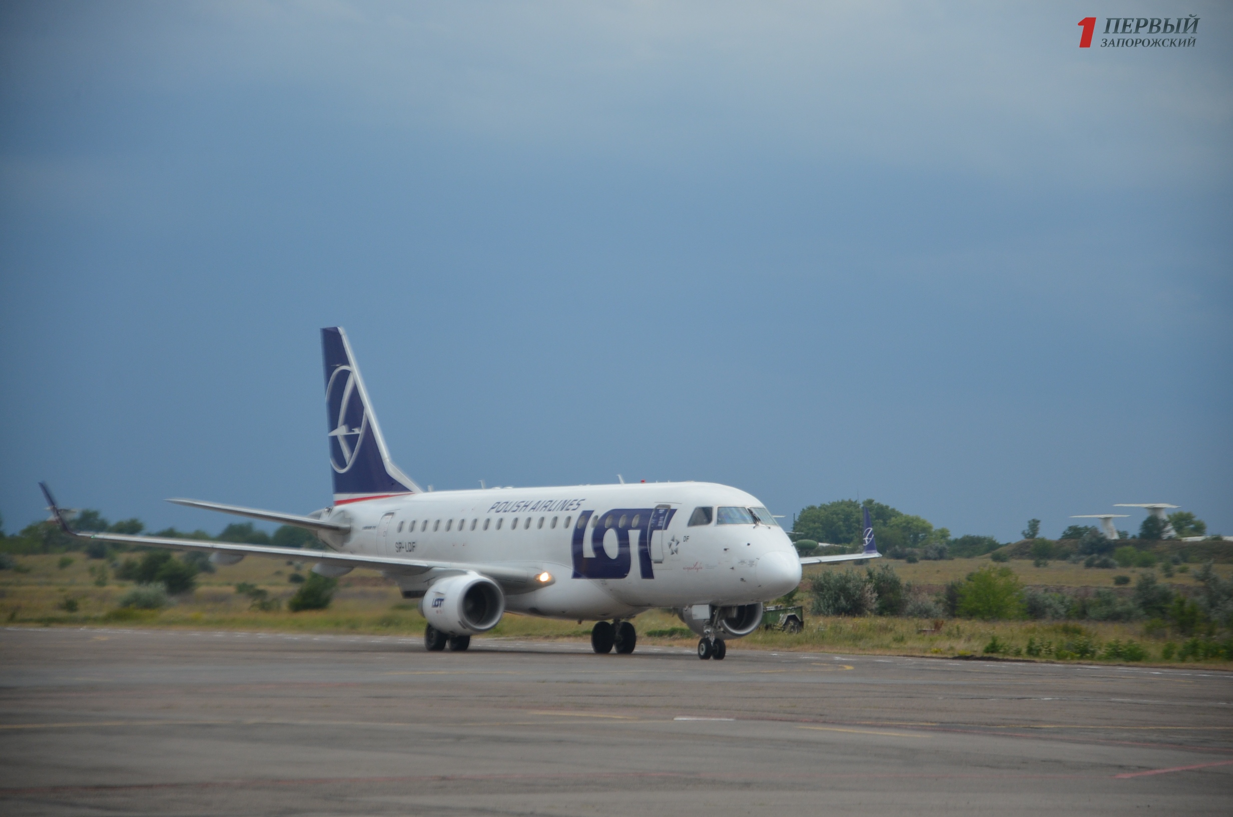 В аэропорту Запорожья открылся новый регулярный рейс в Европу - ФОТО