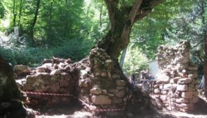 В Грузии археологи обнаружили уникальное средневековое сооружение - ФОТО