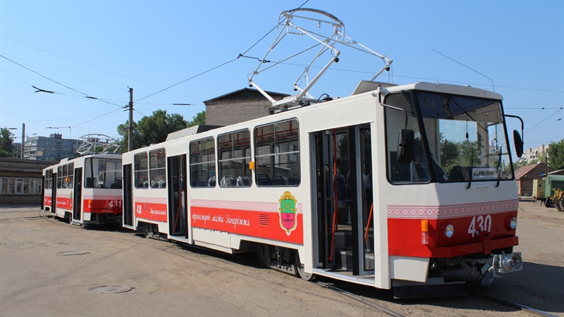 В Запорожье на линию пустили два отремонтированных трамвайных вагона