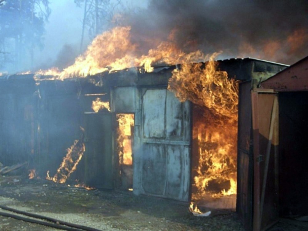 В Запорожской области ночью произошел пожар на территории частного дома