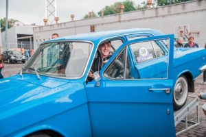 Житель Запорожья выиграл в лотерею уникальный ретро-автомобиль - ФОТО
