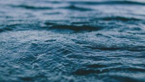 В Запорожье на Бабурке во время прыжков в воду утонул 13-летний мальчик