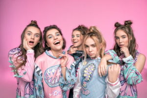 В Запорожье приедет поп-группа Open Kids», чтобы поддержать на конкурсе красоты детишек из интернатов