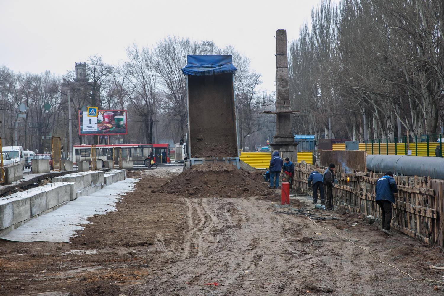 В Запорожье продолжается реконструкция путепровода на Металлургов: что уже сделали - ФОТО