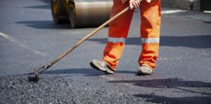 Запорожская область получит 600 миллионов гривен субвенции на ремонт дорог