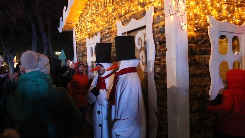 В Запорожье во время новогодних и рождественских праздников можно заглянуть в резиденцию Святого Николая