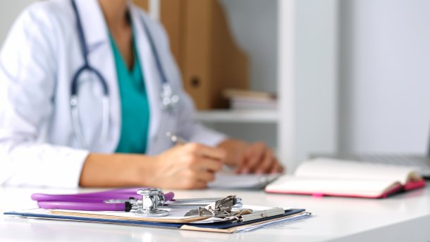 В Запорожье только 62% жителей заключили декларации с семейными врачами - ФОТО