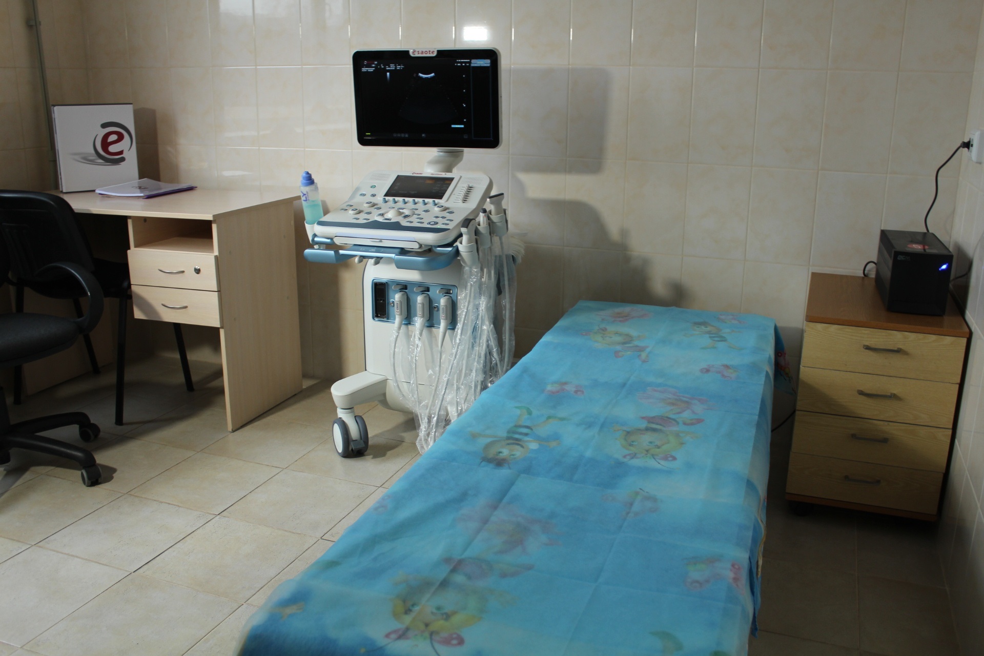 В Запорожье в детской больнице №5 установили современное УЗИ-оборудование - ФОТО