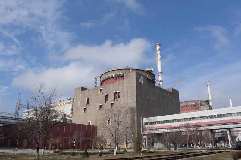 На Запорожской АЭС ночью отключили один из энергоблоков