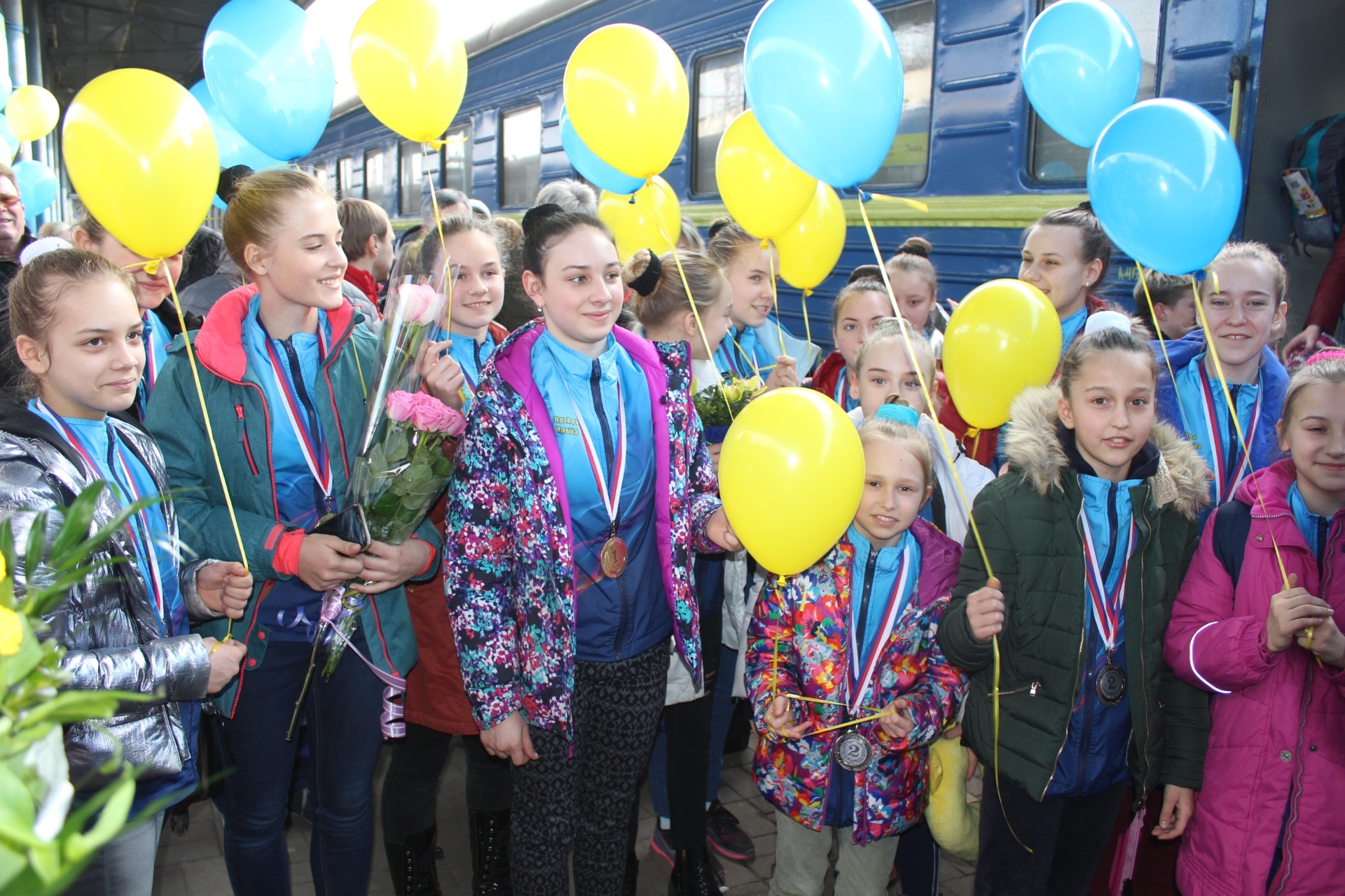 Юные запорожские спортсменки завоевали 35 медалей на международном турнире по аэробике - ФОТО