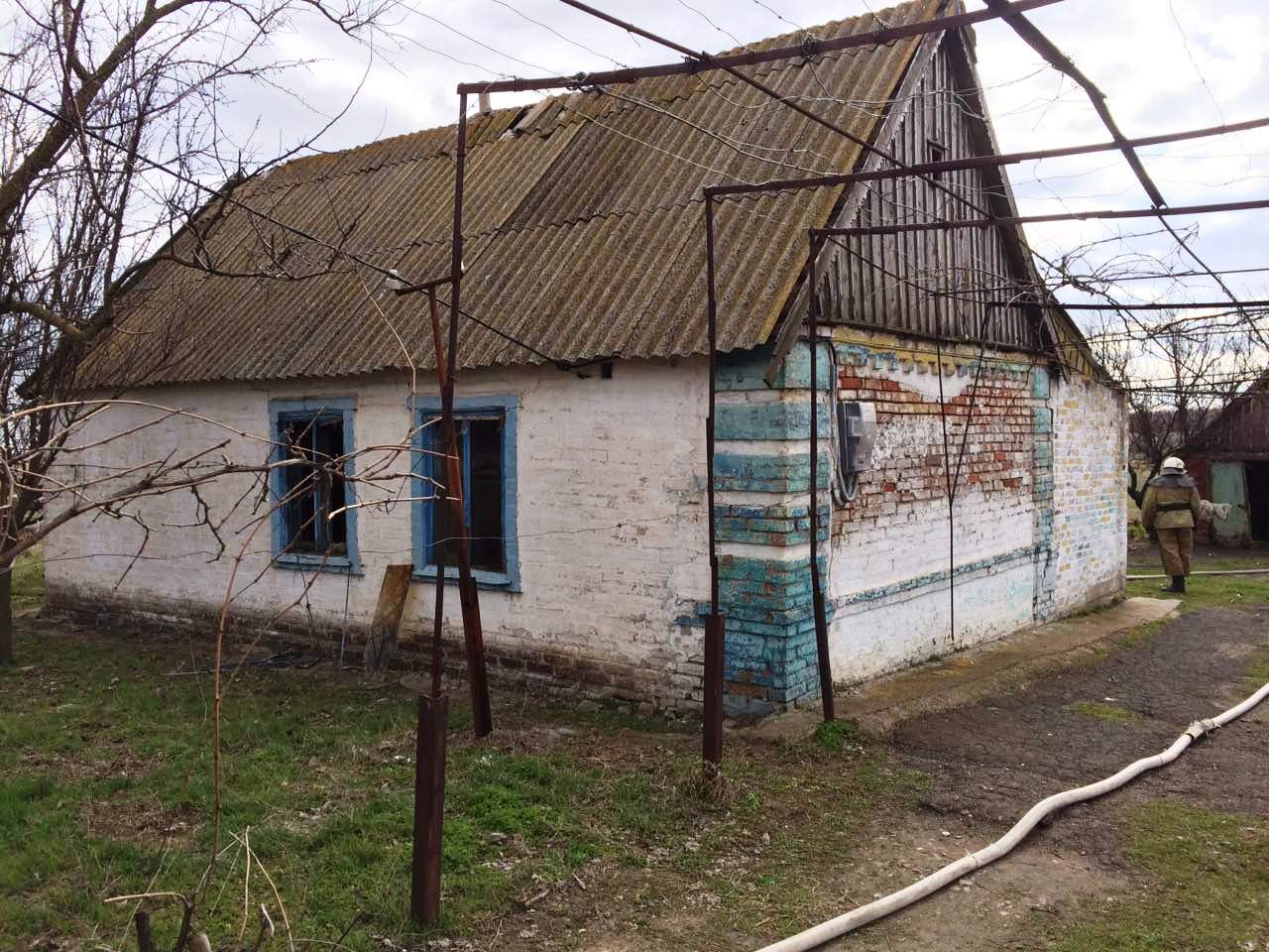 В Запорожской области при пожаре в частном доме погиб мужчина - ФОТО