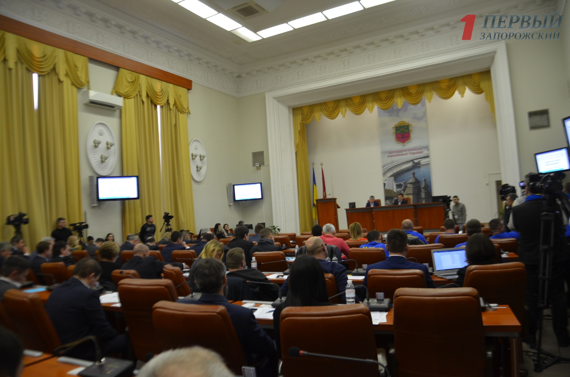 Владимир Буряк собирает депутатов на мартовскую сессию: какие вопросы будут рассмотрены