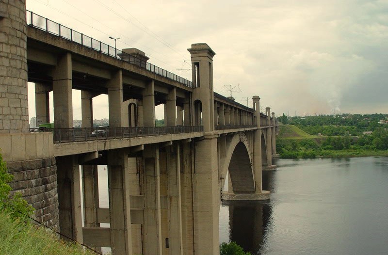 В Запорожье на мосту Преображенского перекроют движение