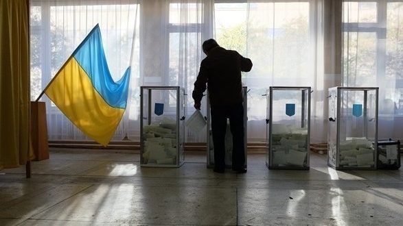 Жители Запорожской области не спешат менять место голосования