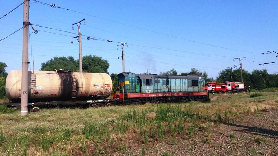 На вокзале «Запорожье-1» едва не произошел взрыв из-за протекшей цистерны с дизельным топливом - ФОТО