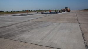 В Запорожье планируют выделить 347 миллионов гривен на ремонт взлетно-посадочной полосы в аэропорту