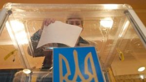 На Запоріжжі за два тижні до виборів зафіксували вже під 200 порушень виборчого законодавства