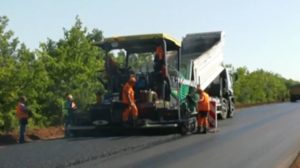 Автотрассу Запорожье-Мариуполь планируют отремонтировать до конца октября
