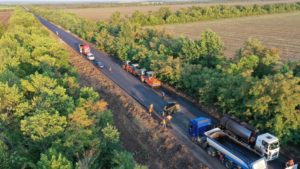 Премьер-министр Украины анонсировал открытие автомобильной дороги между Запорожьем и Мариуполем